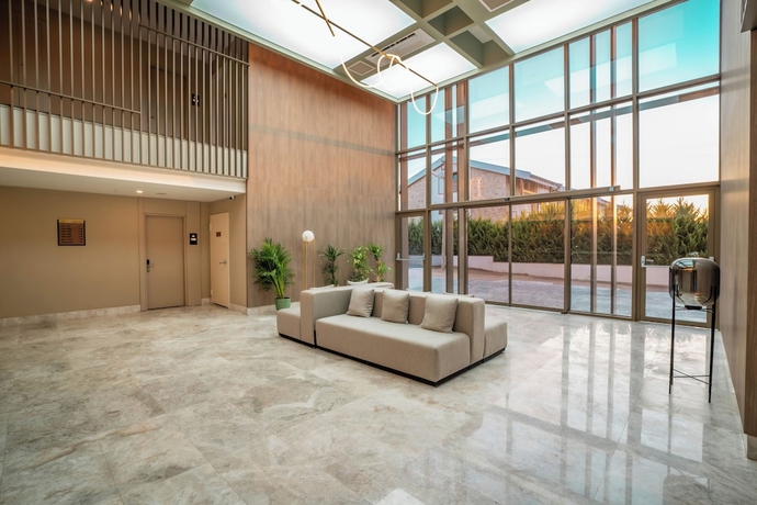 Imagen de los interiores del Prive Suite Side and Spa Hotel. Foto 16
