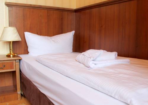 Imagen de la habitación del Promenadenhotel Kaiser Wilhelm. Foto 8