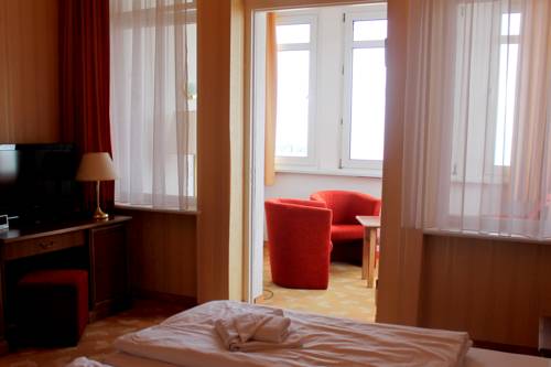 Imagen de la habitación del Promenadenhotel Kaiser Wilhelm. Foto 11