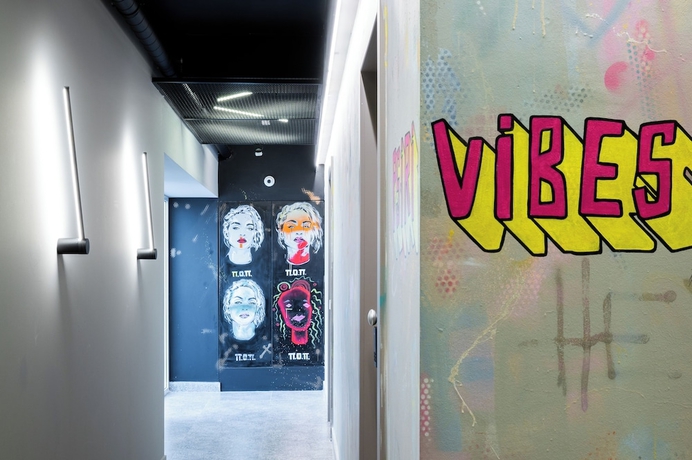 Imagen de los interiores del Psiri Vibes Studios. Foto 14