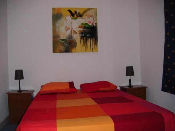 Imagen de la habitación del Puerta del Sol Rooms. Foto 4