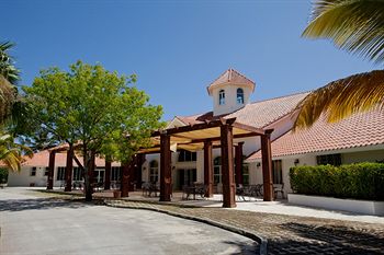 Imagen general del Punta Blanca Golf Y Beach Resort. Foto 6