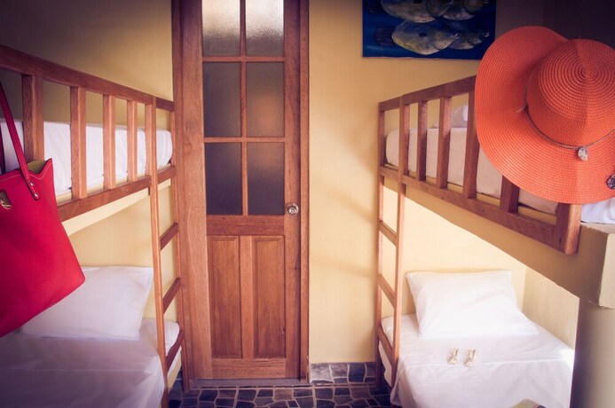 Imagen de la habitación del Punta Sal Bungalows. Foto 16