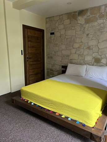 Imagen de la habitación del QUEEN CİTY HOTEL AND BUNGALOV. Foto 20