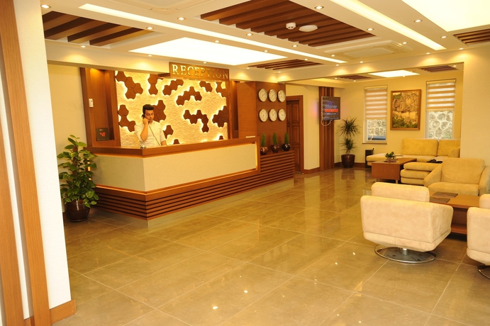 Imagen de los interiores del Qamar Prestige Suites. Foto 14