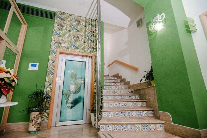 Imagen de los interiores del Quadrifoglio Village. Foto 38