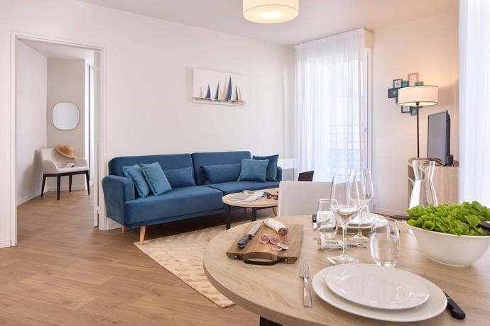 Imagen de la habitación del Quality Aparthotel Cherbourg. Foto 3