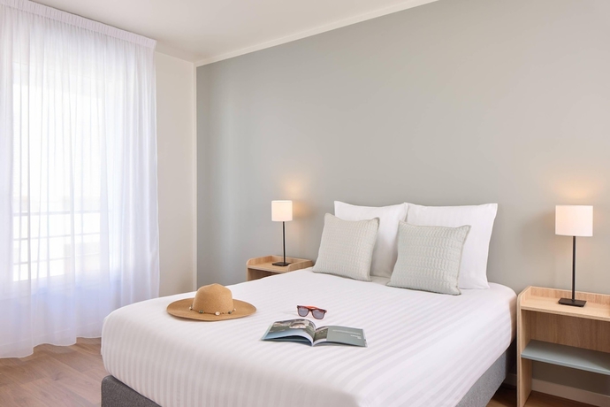 Imagen de la habitación del Quality Aparthotel Cherbourg. Foto 5