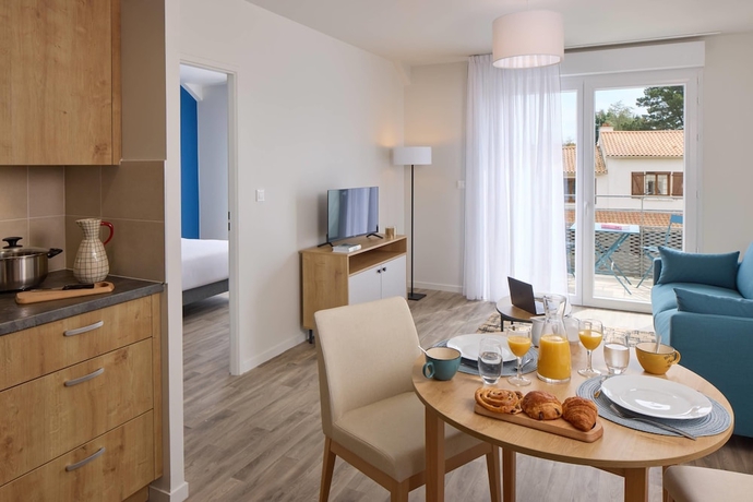Imagen de la habitación del Quality Aparthotel Cholet. Foto 8
