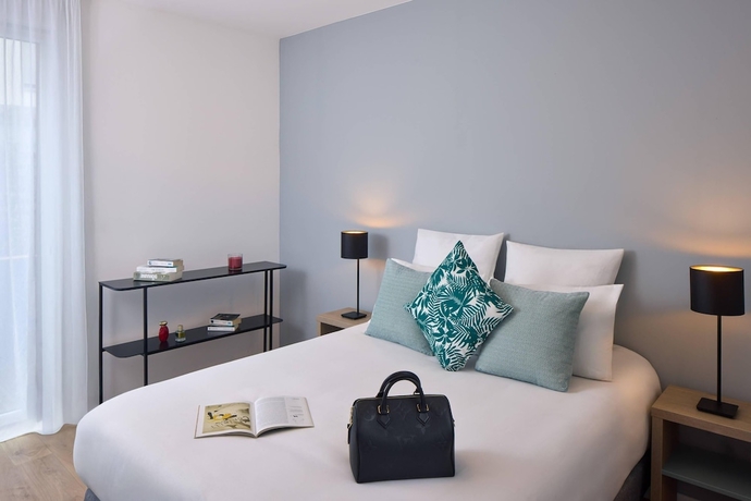 Imagen de la habitación del Quality Aparthotel Massy Palaiseau. Foto 6