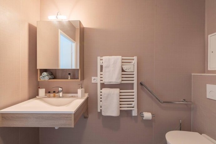 Imagen de la habitación del Quality Aparthotel Moissy-Cramayel. Foto 15