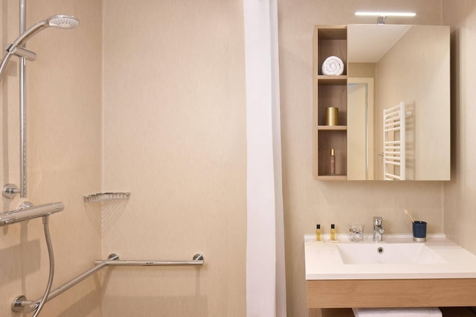 Imagen de la habitación del Quality Aparthotel Morangis Orly. Foto 14