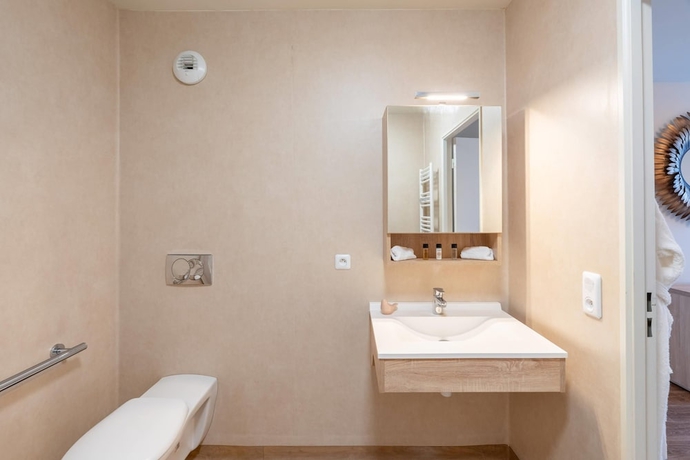 Imagen de la habitación del Quality Aparthotel Reims - Les Capucins. Foto 14