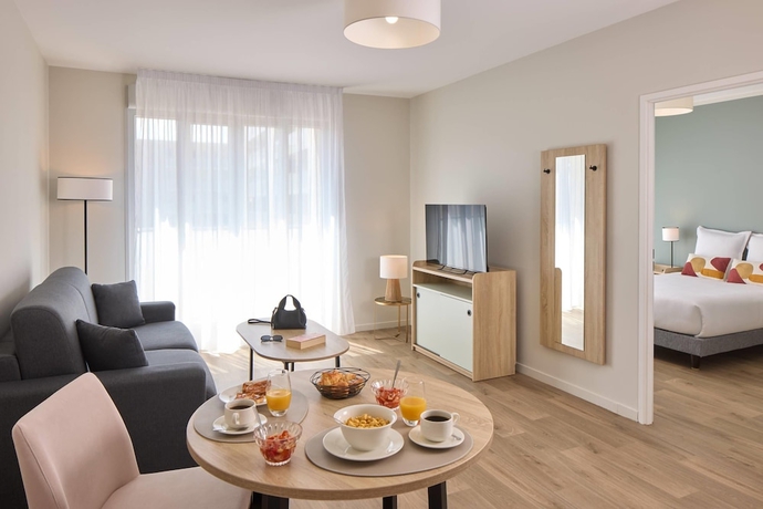 Imagen de la habitación del Quality Aparthotel Reims - Saint-Thomas. Foto 11