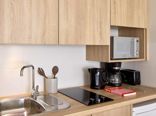 Imagen de la habitación del Quality Aparthotel Reims - Saint-Thomas. Foto 13