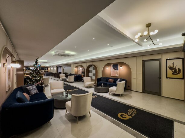 Imagen del bar/restaurante del Quality Gold Suit Hotel. Foto 4