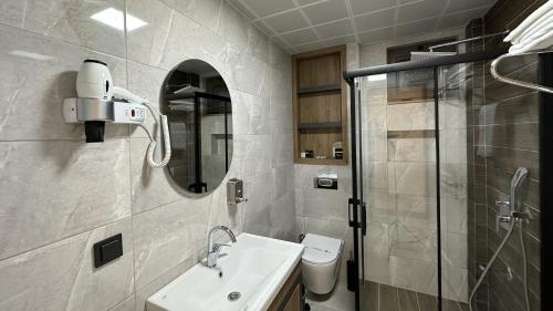Imagen de la habitación del Quality Gold Suite Hotel. Foto 20