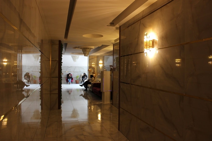 Imagen del bar/restaurante del Quars Suite. Foto 2