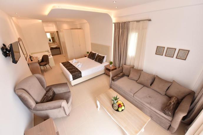 Imagen de la habitación del Queen Elegant Suites. Foto 4