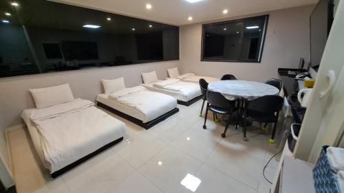 Imagen general del Queen Hotel, Mokpo. Foto 3