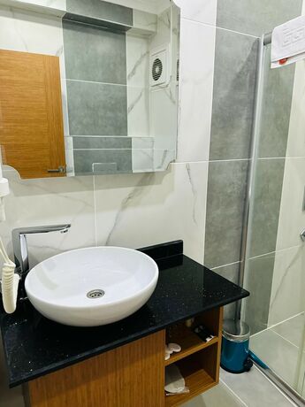 Imagen de la habitación del Queen Palace Hotel Trabzon, &Ccedil;imenli. Foto 13