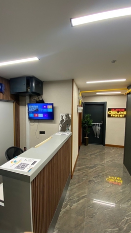 Imagen de los interiores del Questa Deluxe Hotel. Foto 13