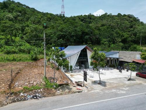 Imagen general del Quiri Peninsula Hostel. Foto 7