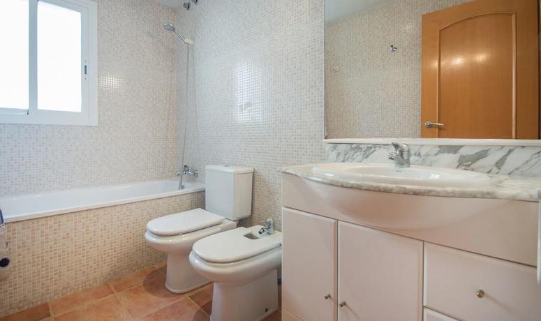 Imagen de los interiores del R22 Calafell Resort. Foto 10