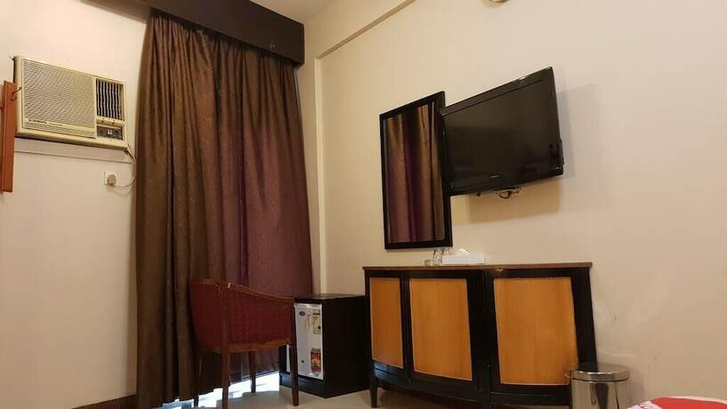 Imagen de la habitación del RAHAB HOTEL, Dubai. Foto 14