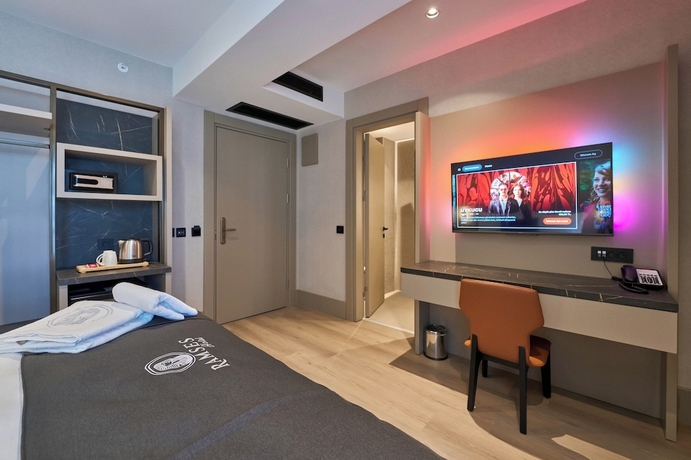 Imagen de la habitación del RAMSES HOTEL. Foto 8