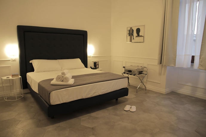 Imagen de la habitación del RAVIDA SUITES. Foto 2