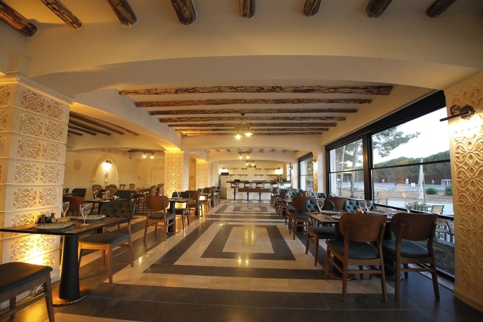 Imagen del bar/restaurante del RAYMAR HOTELS MUGLA. Foto 4