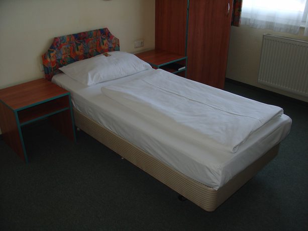 Imagen de la habitación del REGIOHOTEL Halle/ Leipzig Airport. Foto 4