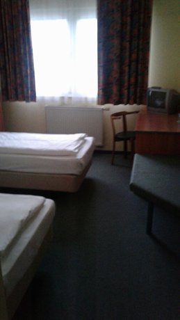 Imagen de la habitación del REGIOHOTEL Halle/ Leipzig Airport. Foto 5