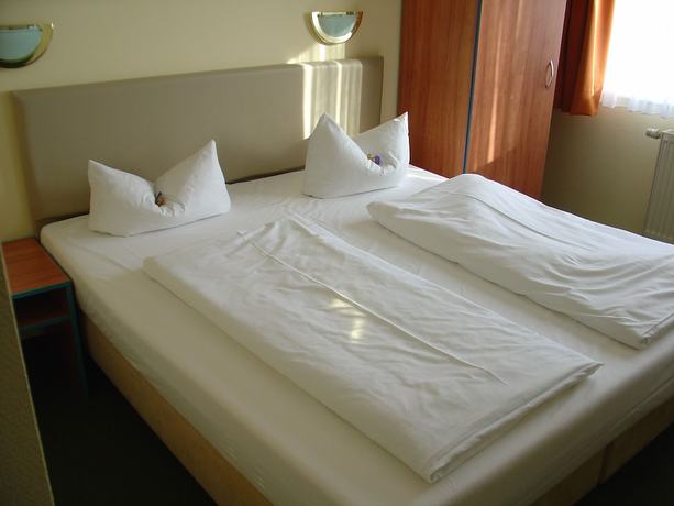 Imagen de la habitación del REGIOHOTEL Halle/ Leipzig Airport. Foto 12