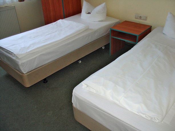 Imagen de la habitación del REGIOHOTEL Halle/ Leipzig Airport. Foto 14