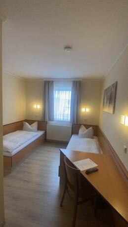 Imagen de la habitación del REGIOHOTEL Salzland. Foto 14