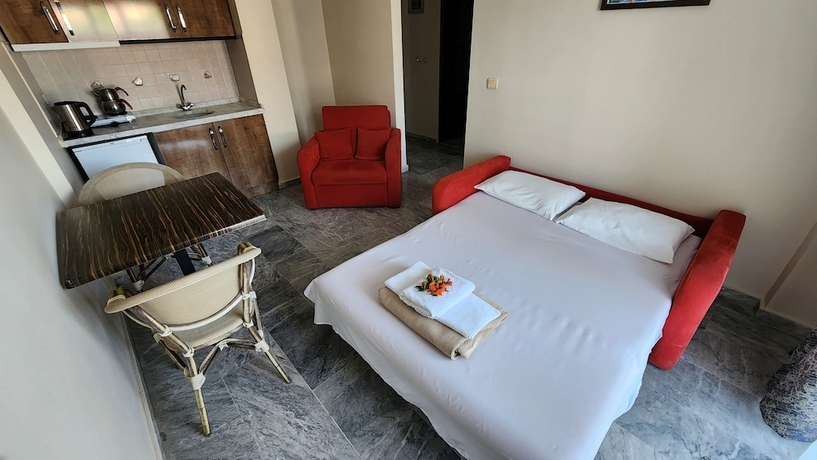 Imagen de la habitación del İREM APART. Foto 2