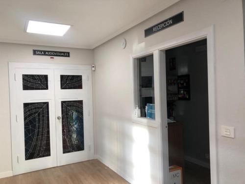 Imagen general del RESIDENCIA HOSPITAL DEL REY. Foto 3