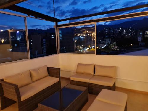Imagen de la habitación del RG33 Apartasuites. Foto 10