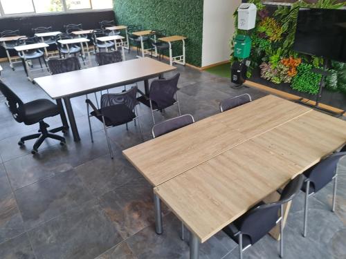 Imagen de la habitación del RG33 Apartasuites. Foto 13