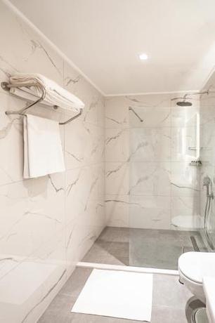 Imagen de la habitación del RIVERSEA Suite & Hotel. Foto 16