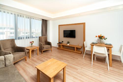 Imagen de la habitación del RIVERSEA Suite & Hotel. Foto 17