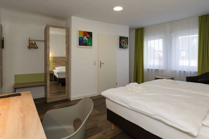 Imagen de la habitación del ROCA Restaurant and Hotel. Foto 6