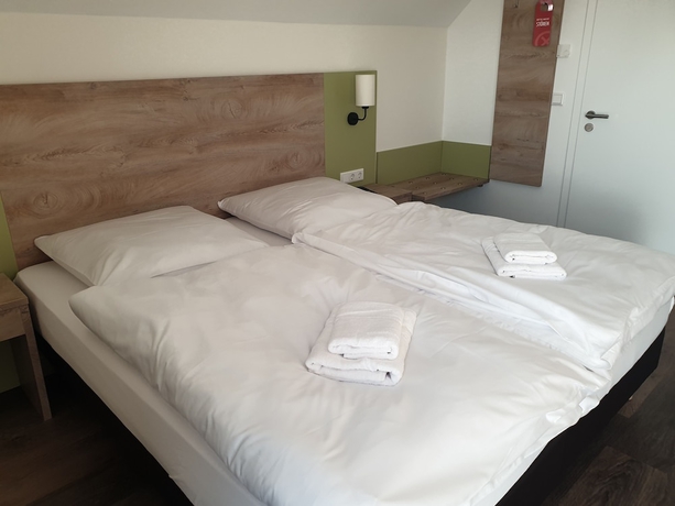Imagen de la habitación del ROCA Restaurant and Hotel. Foto 15