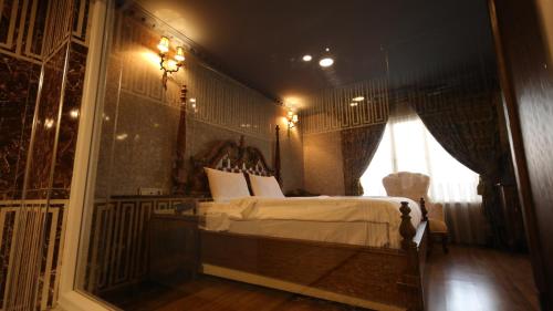 Imagen general del R&Ouml;NESANS LİFE HOTEL. Foto 3