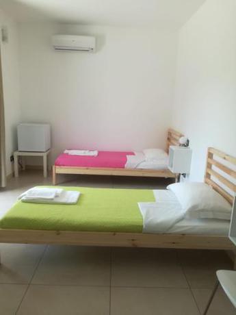 Imagen de la habitación del RTA La Pineta. Foto 4