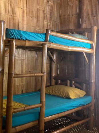 Imagen general del RUSTIQUE RUE - Hostel Anilao. Foto 5