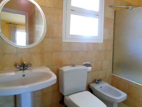 Imagen de la habitación del RV Apartaments Escala Brava. Foto 15