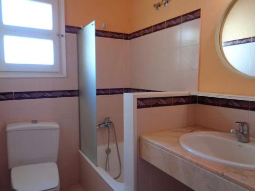 Imagen de la habitación del RV Apartaments Escala Brava. Foto 16